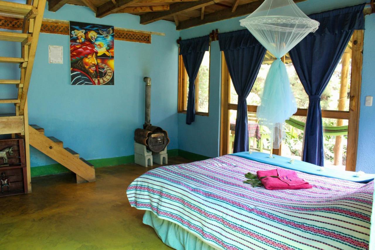 Eco-Hotel Mayachik San Juan La Laguna Bagian luar foto
