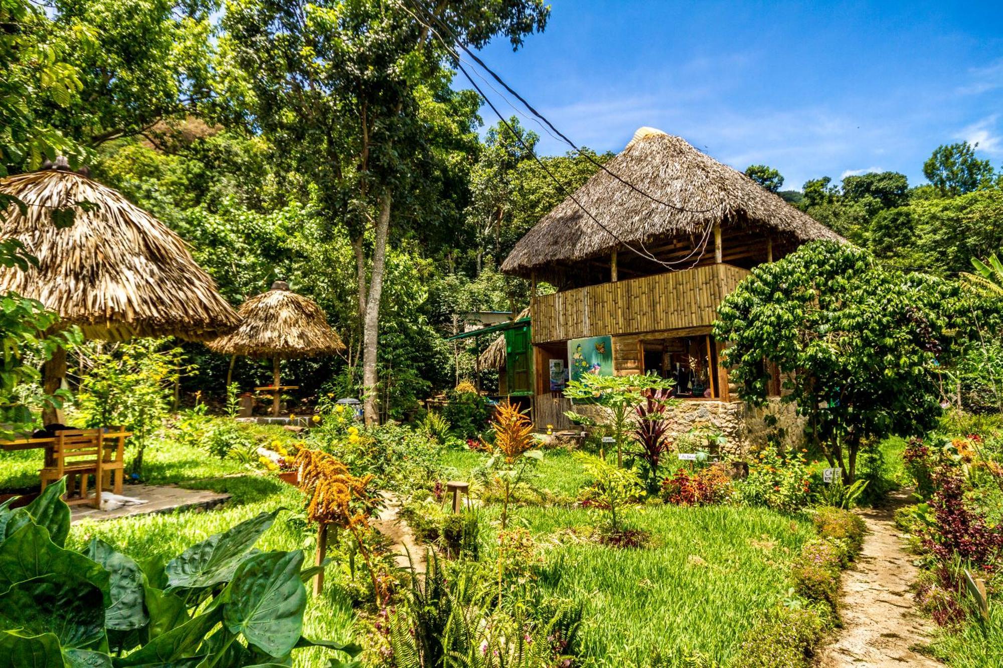 Eco-Hotel Mayachik San Juan La Laguna Bagian luar foto