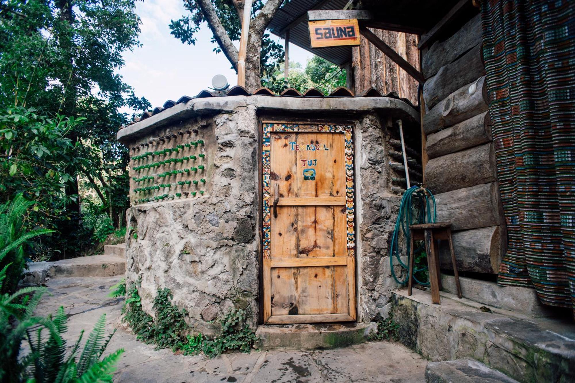 Eco-Hotel Mayachik San Juan La Laguna Bagian luar foto