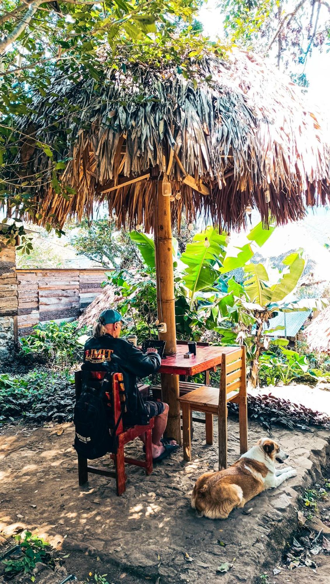 Eco-Hotel Mayachik San Juan La Laguna Bagian luar foto