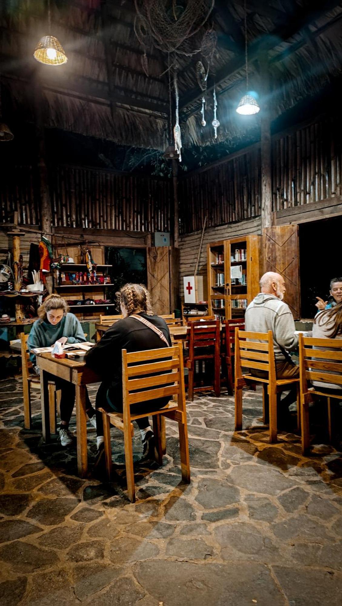 Eco-Hotel Mayachik San Juan La Laguna Bagian luar foto