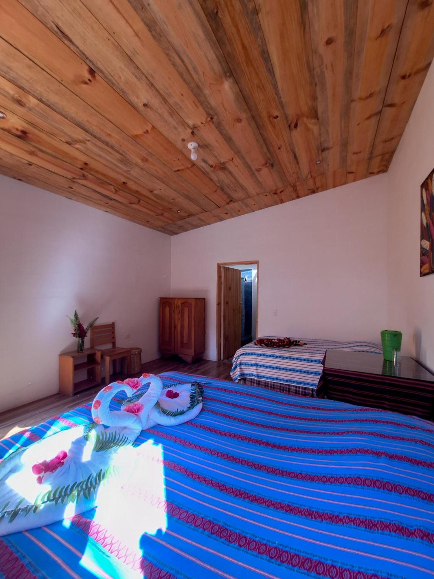 Eco-Hotel Mayachik San Juan La Laguna Bagian luar foto
